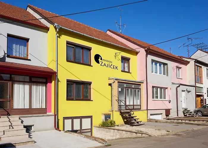 Zajicek 4* Zaječí